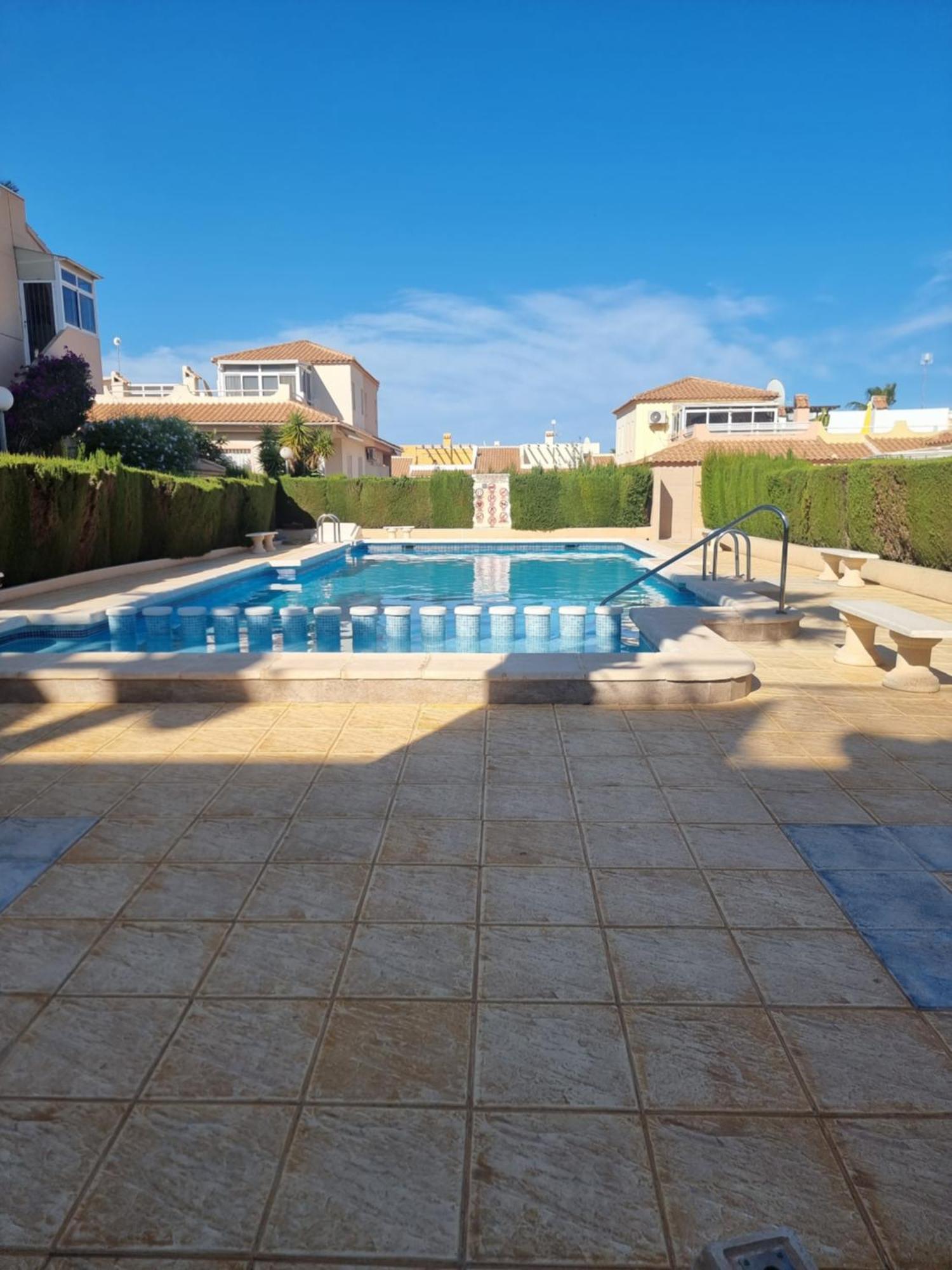 Casa La Florida Ξενοδοχείο Οριουέλα Εξωτερικό φωτογραφία