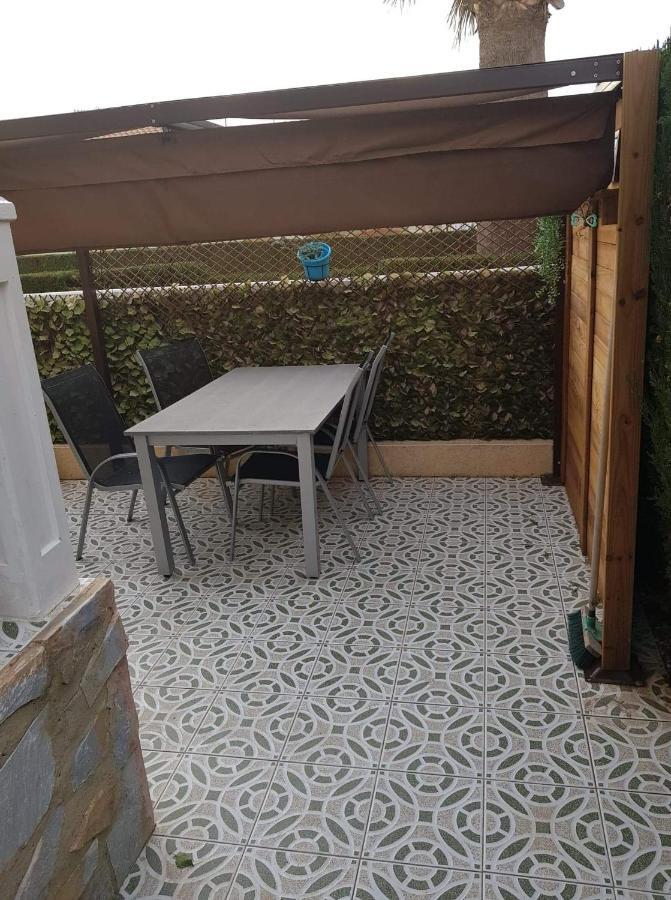 Casa La Florida Ξενοδοχείο Οριουέλα Εξωτερικό φωτογραφία
